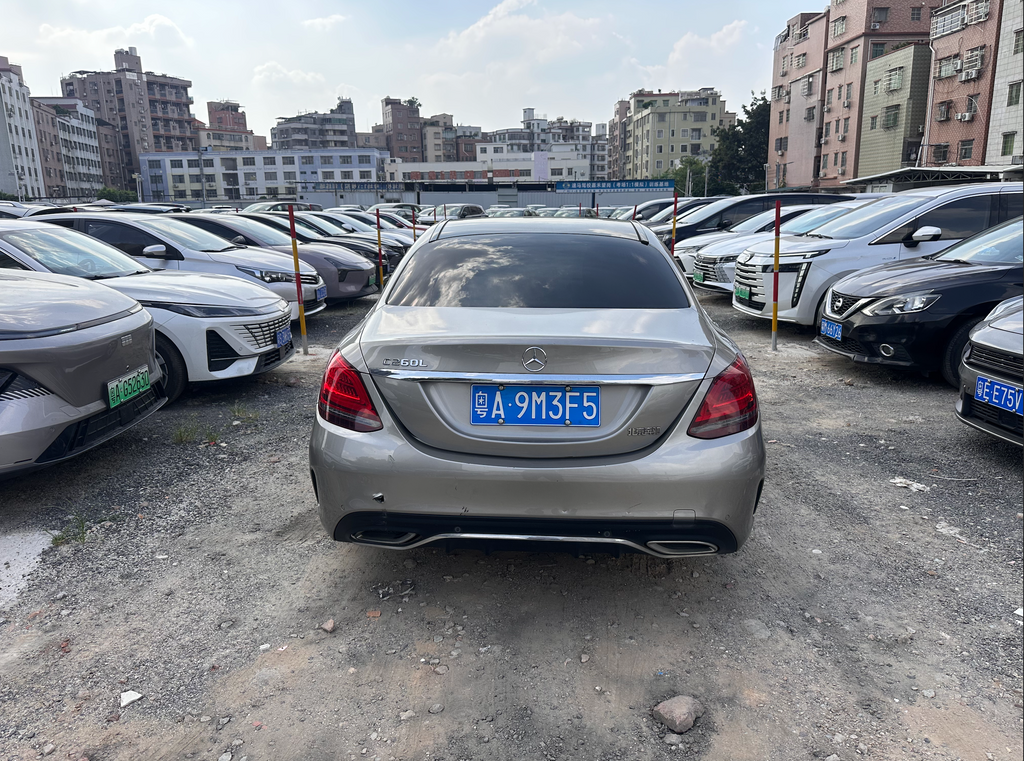 2020  Mercedes-Benz C200L