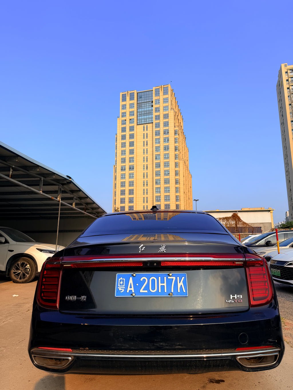 2021 Hongqi H9