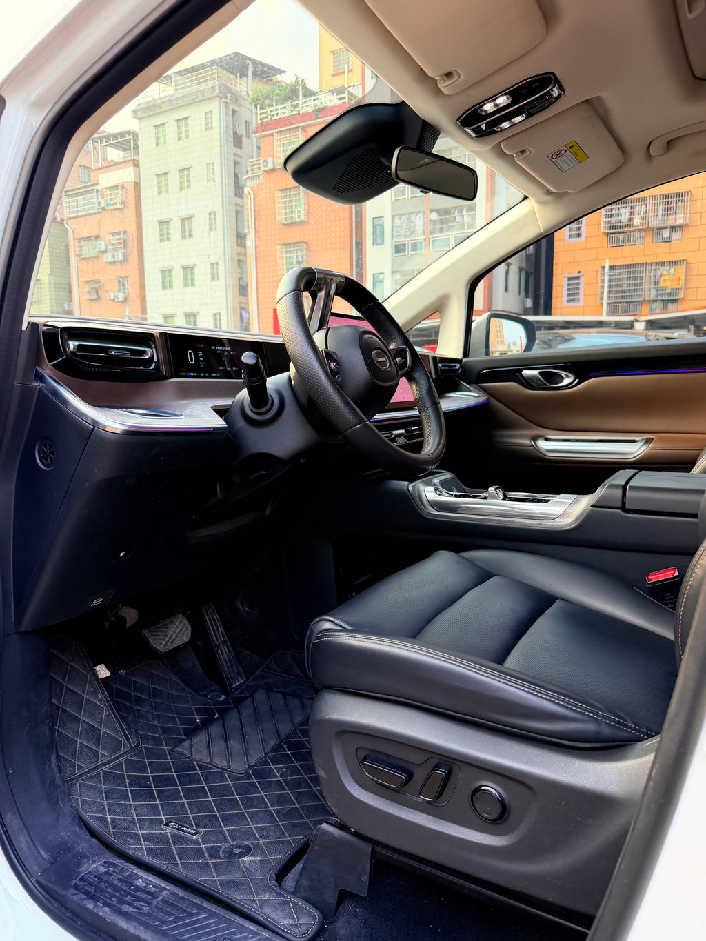 2023 Trumpchi E8 PHEV