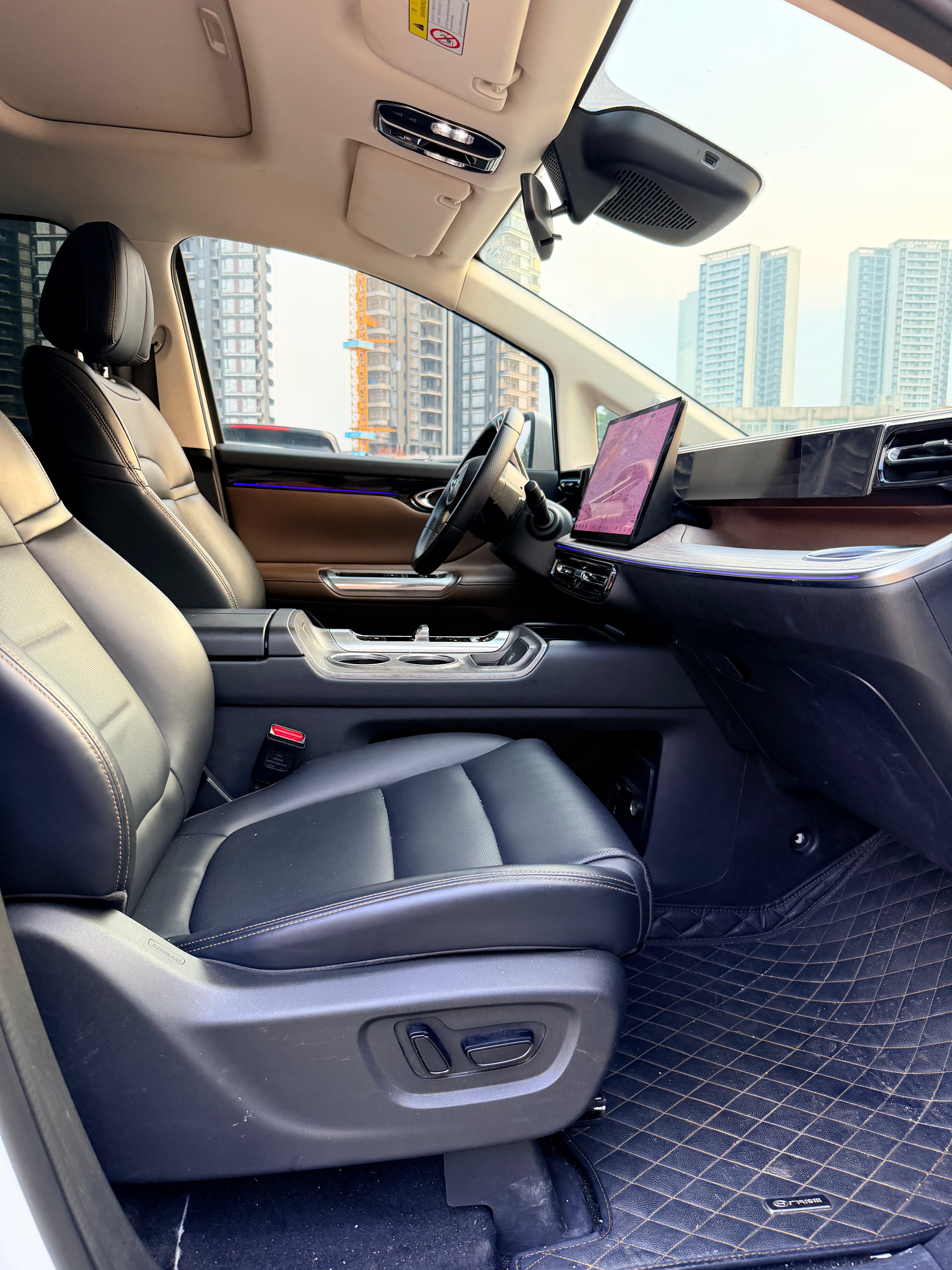 2023 Trumpchi E8 PHEV