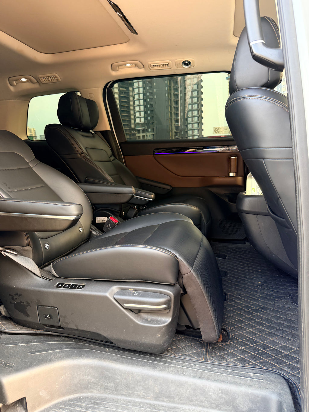 2023 Trumpchi E8 PHEV