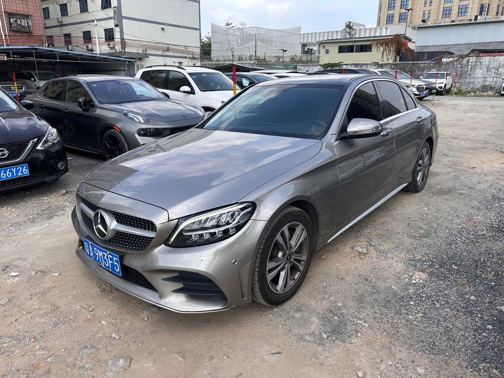 2020  Mercedes-Benz C200L