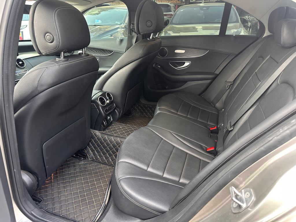 2020  Mercedes-Benz C200L