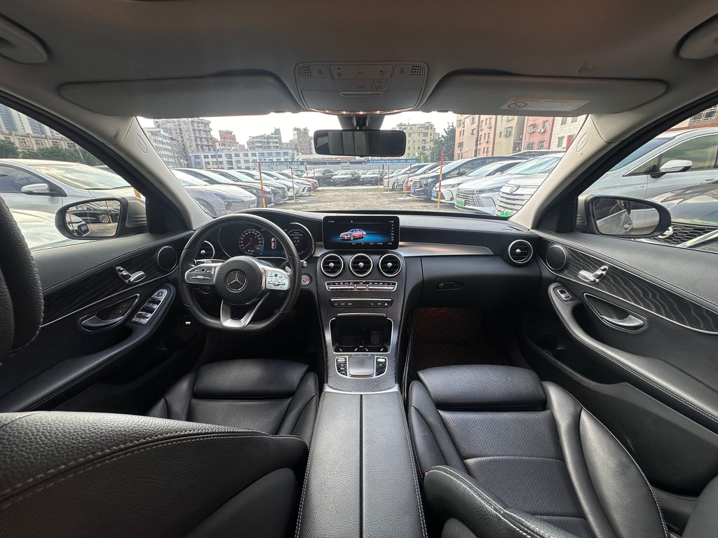 2020  Mercedes-Benz C200L